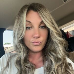 Meet your Posher, Jacqueline